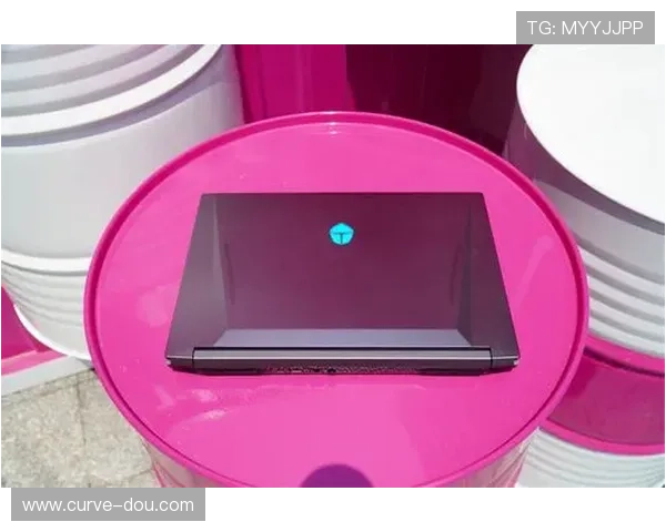 亚星服务官方网站电话提供专业客服支持，确保玩家在游戏体验中获得及时帮助与技术支持